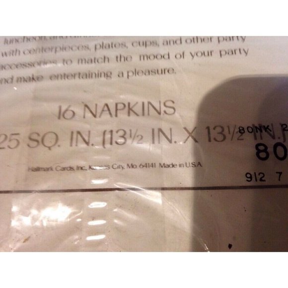 Vintage Hallmark Firetruck Fireman NEW PAPER LUNCHEON NAPKINS Happy Birthday - Picture 4 of 4